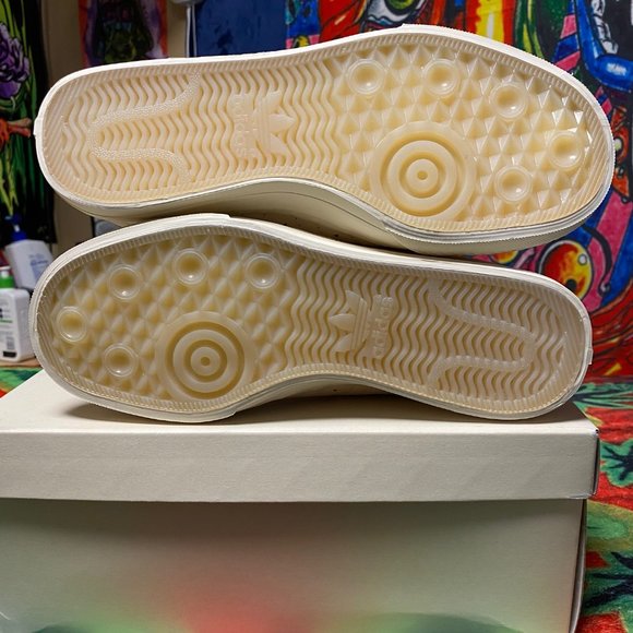 New Adidas Pharrell Williams Nizza Hi RF high tops Size 7 - Picture 6 of 11